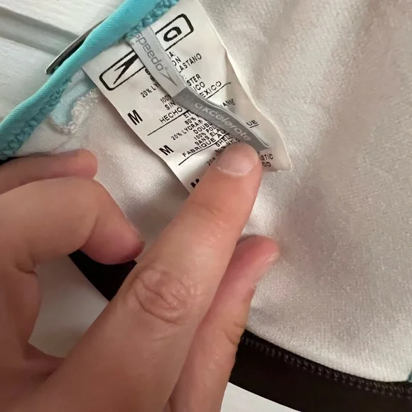 Speedo axcelerate skirted bikini - Picture 6 of 10